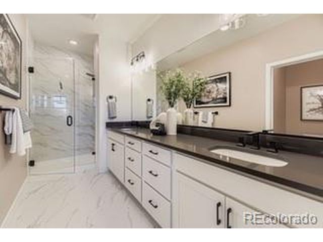 15558 W Washburn Ave, Lakewood, CO 80228