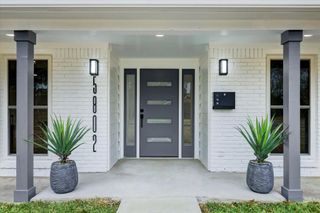5802 Valkeith Drive, Houston, TX 77096