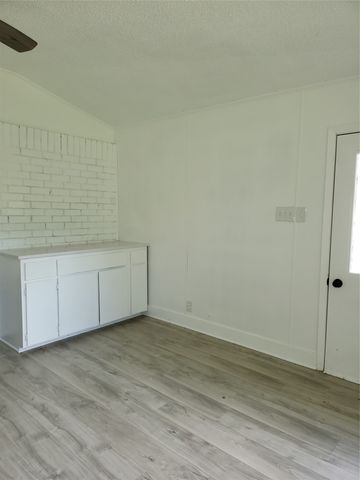 345 Warriner Avenue, Shreveport, LA 71107