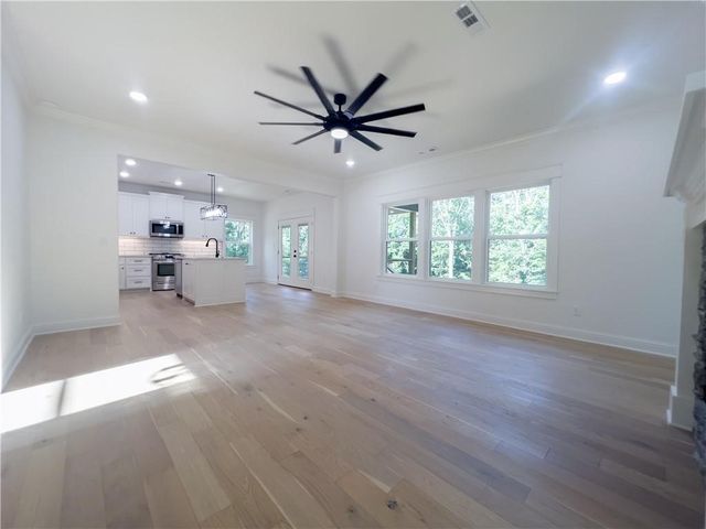 8 Rearsby Lane, Bella Vista, AR 72715