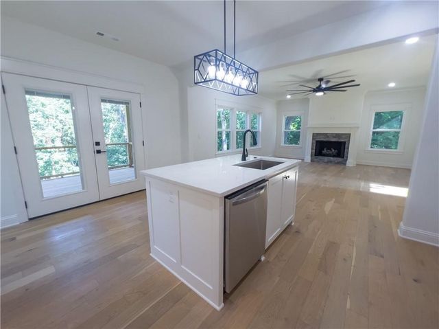 8 Rearsby Lane, Bella Vista, AR 72715