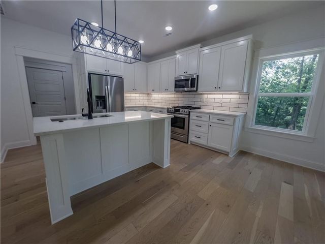 8 Rearsby Lane, Bella Vista, AR 72715