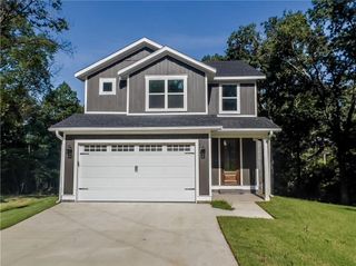 8 Rearsby Lane, Bella Vista, AR 72715