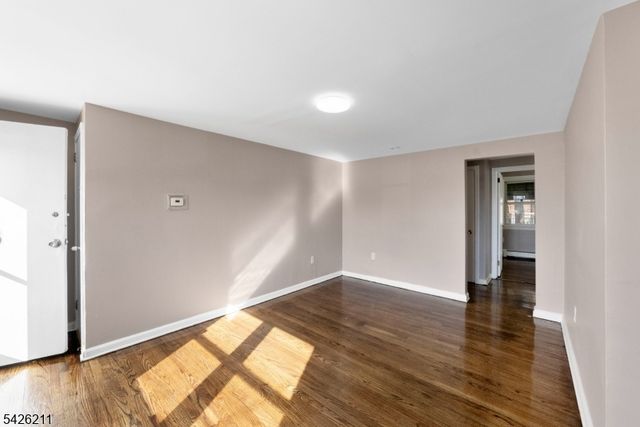 763 Audrey Dr, Rahway City, NJ 07065