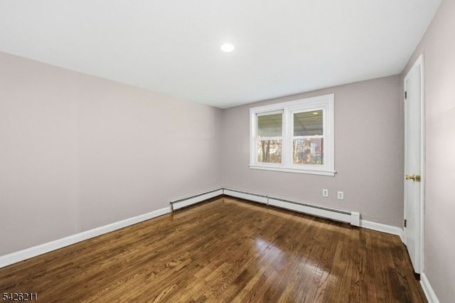 763 Audrey Dr, Rahway City, NJ 07065