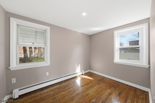 763 Audrey Dr, Rahway City, NJ 07065