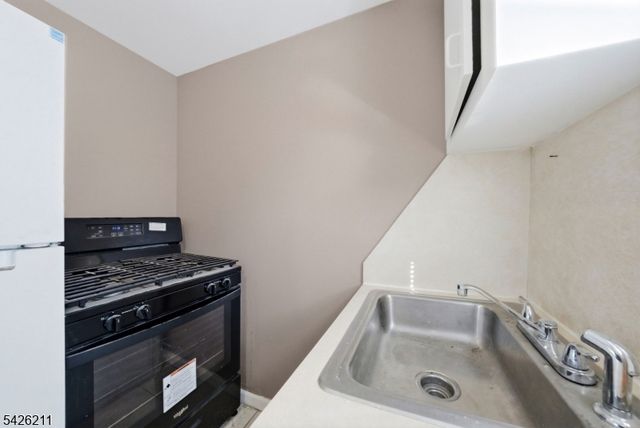 763 Audrey Dr, Rahway City, NJ 07065