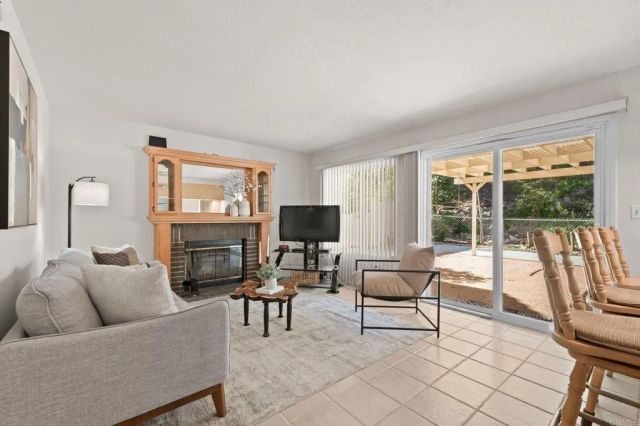 10250 Greenleaf Road, Spring Valley, CA 91977