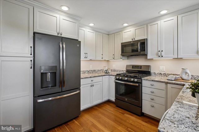 3804 KEMPER RD, Arlington, VA 22206