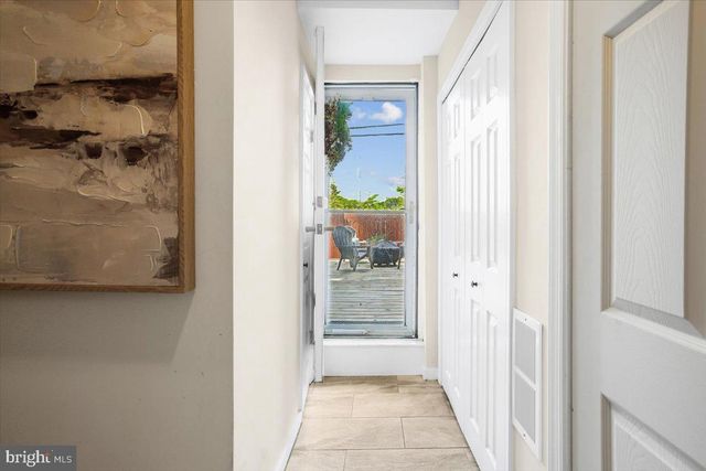 3804 KEMPER RD, Arlington, VA 22206
