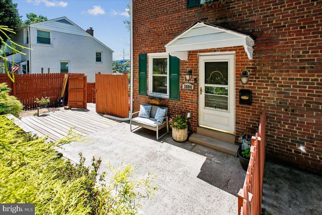 3804 KEMPER RD, Arlington, VA 22206