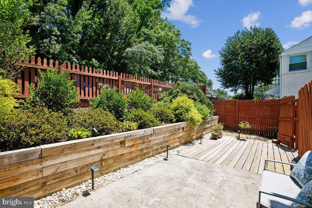 3804 KEMPER RD, Arlington, VA 22206