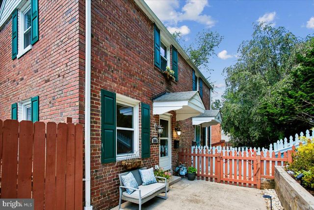 3804 KEMPER RD, Arlington, VA 22206