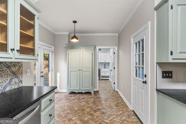 1031 Barnett Place, Athens, GA 30605