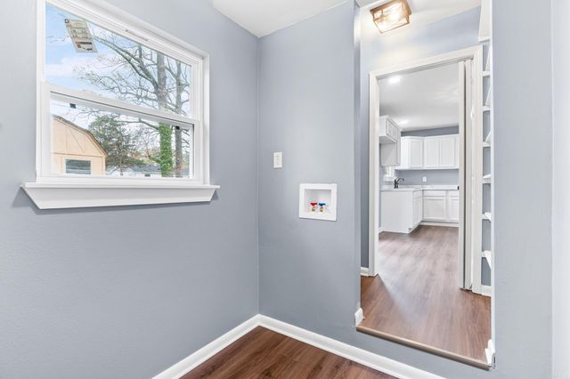 7025 Fairfield Dr, Little Rock, AR 72209