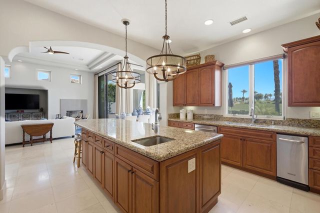 81636 Andalusia, La Quinta, CA 92253