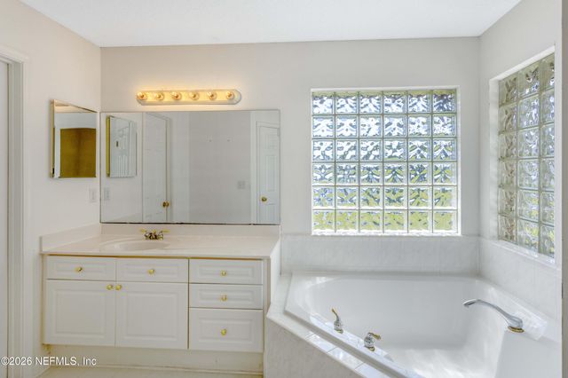 2379 OSPREY LAKE Drive, Jacksonville, FL 32224