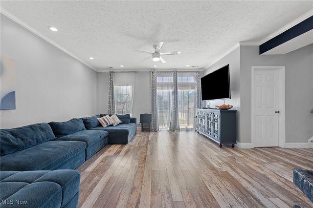 35940 Matoma Boulevard, Eastlake, OH 44095