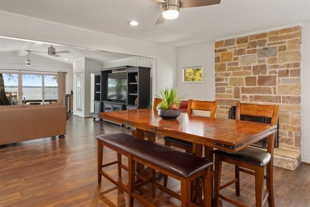 123 Autumn Wood Trail, Gun Barrel City, TX 75156