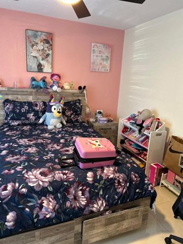 5455 NW 59th Pl, Tamarac, FL 33319