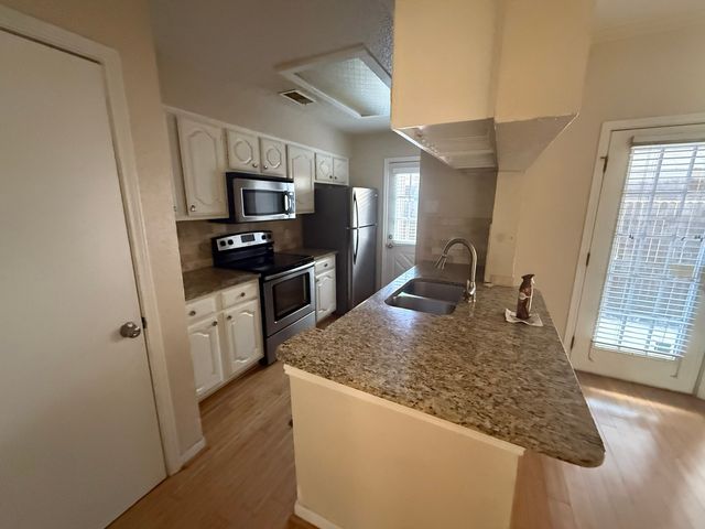 14333 Preston Road 1705, Dallas, TX 75254