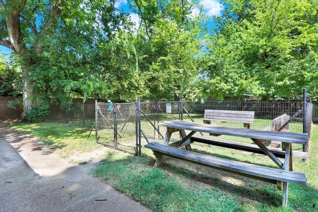 697 S BELVEDERE BLVD B, Memphis, TN 38104