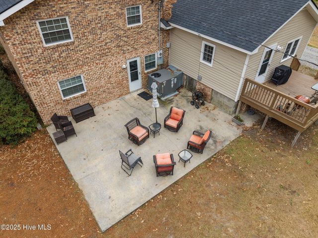 206 Pamlico Drive, Washington, NC 27889