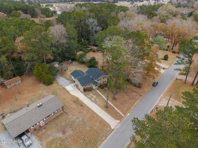 206 Pamlico Drive, Washington, NC 27889