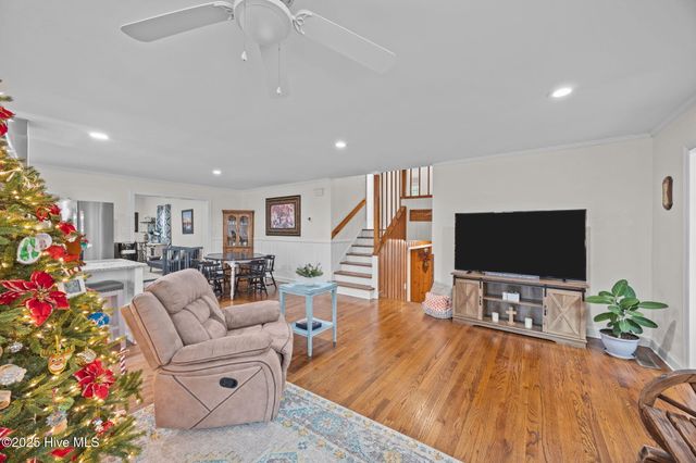 206 Pamlico Drive, Washington, NC 27889