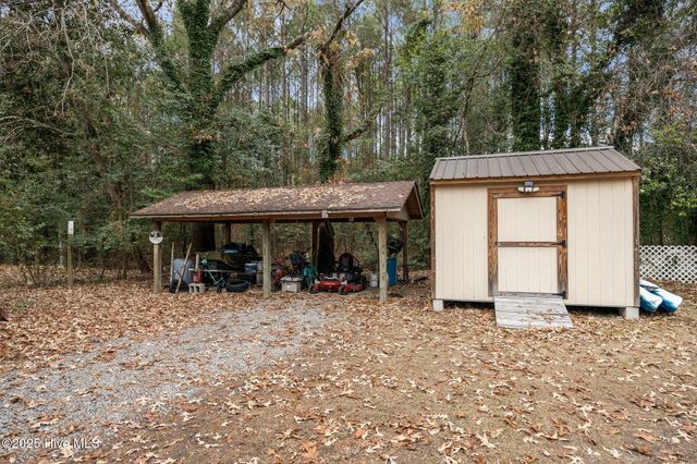 206 Pamlico Drive, Washington, NC 27889