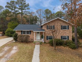 206 Pamlico Drive, Washington, NC 27889