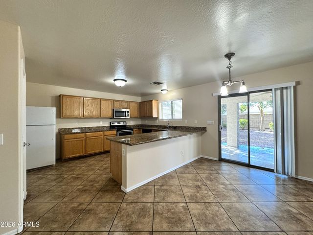 3304 S 80TH Drive, Phoenix, AZ 85043