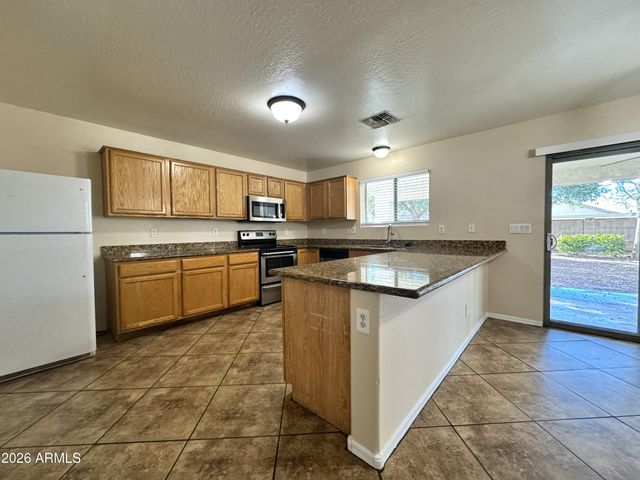 3304 S 80TH Drive, Phoenix, AZ 85043