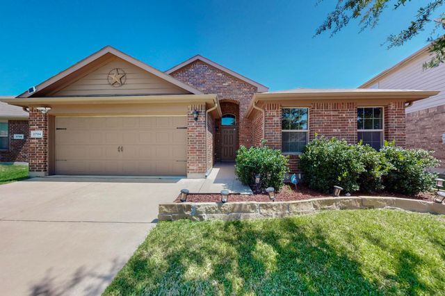 2704 Adams Fall Lane, Fort Worth, TX 76123