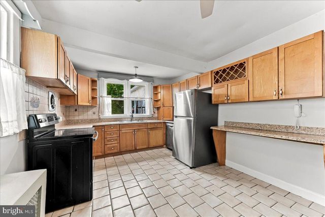 822 14TH AVE, Prospect Park, PA 19076