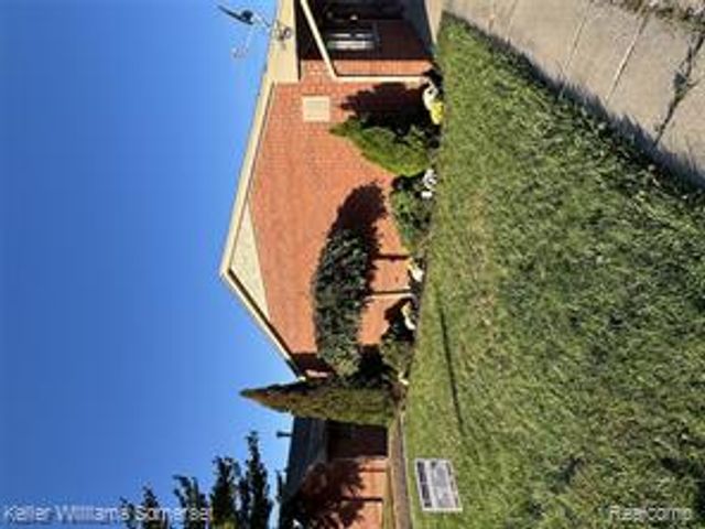 4186 Drouillard Street, Lincoln Park, MI 48146