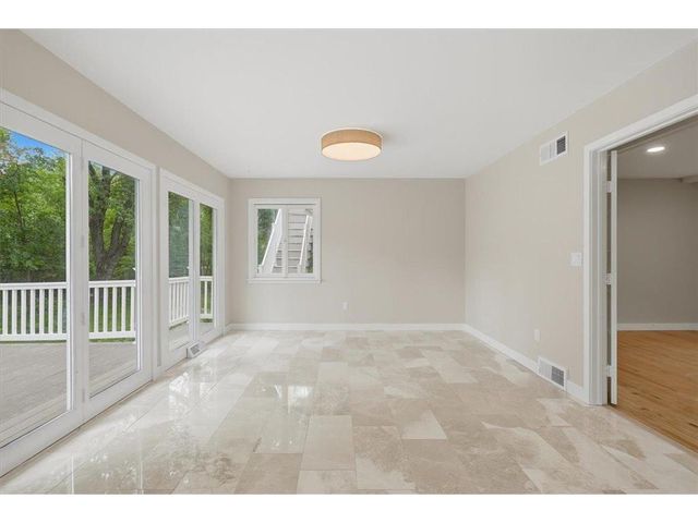 N8855 1031st Street, River Falls, WI 54022