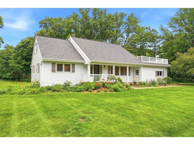 N8855 1031st Street, River Falls, WI 54022