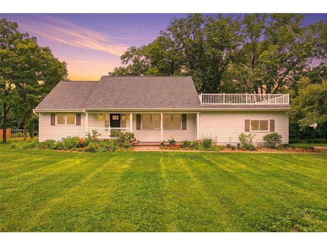 N8855 1031st Street, River Falls, WI 54022