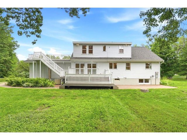 N8855 1031st Street, River Falls, WI 54022