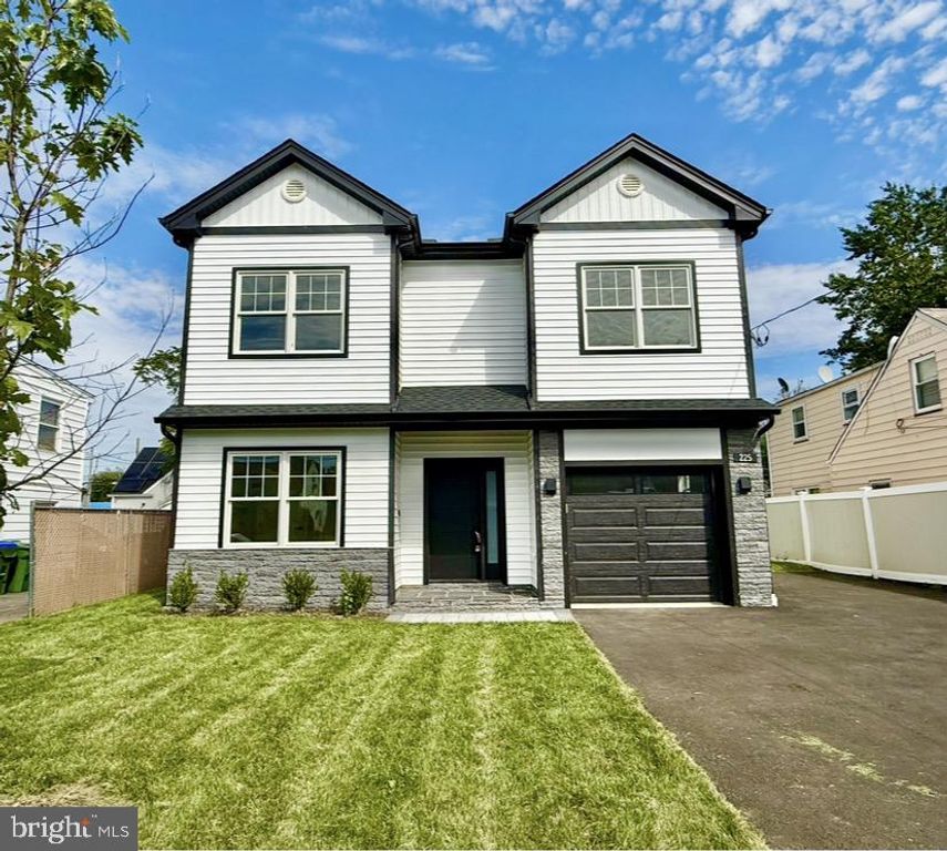 225 PENN AVE, Edison, NJ 08817