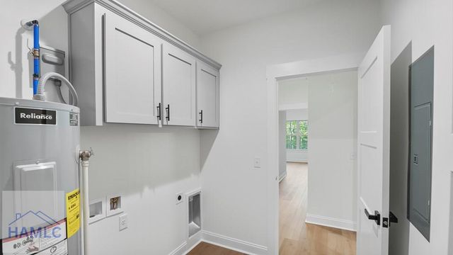 150 Lakeview Drive, Jesup, GA 31545