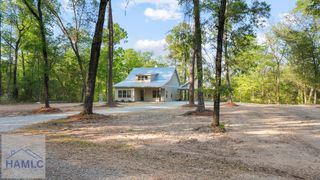 150 Lakeview Drive, Jesup, GA 31545