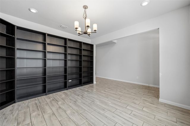 141 Sangaree DR, Buda, TX 78610