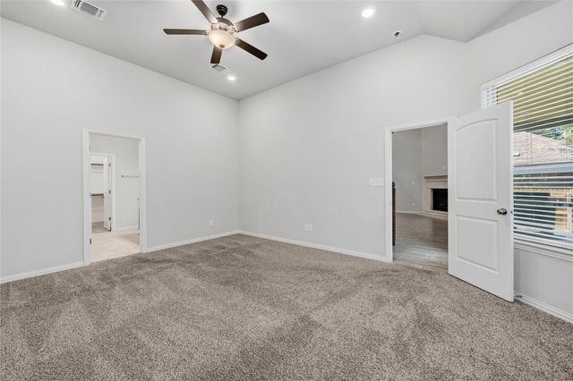 141 Sangaree DR, Buda, TX 78610