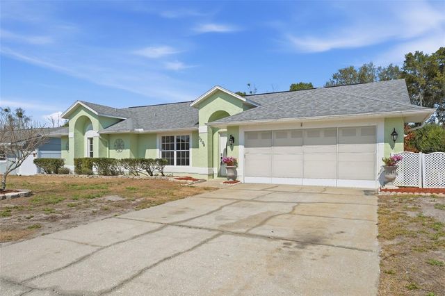 2200 WALLINGFORD STREET, Deltona, FL 32738