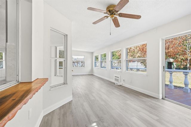 2200 WALLINGFORD STREET, Deltona, FL 32738