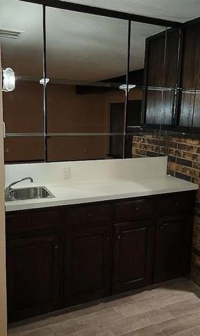 1616 Windhill Avenue, Edmond, OK 73034