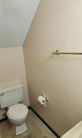 1616 Windhill Avenue, Edmond, OK 73034