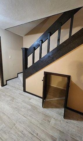 1616 Windhill Avenue, Edmond, OK 73034